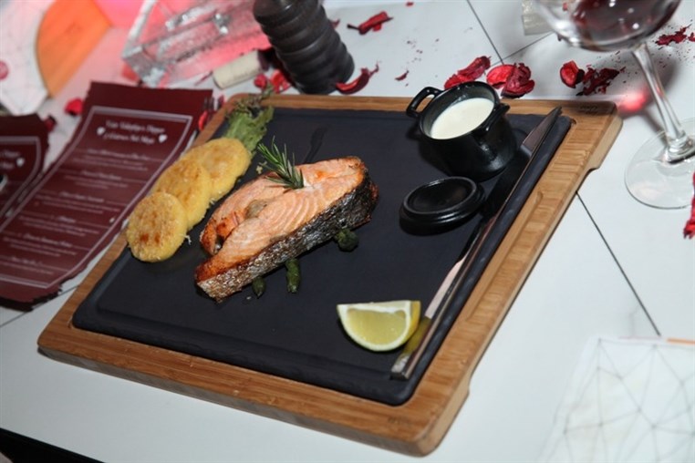 Valentine's at Everyday Cafe